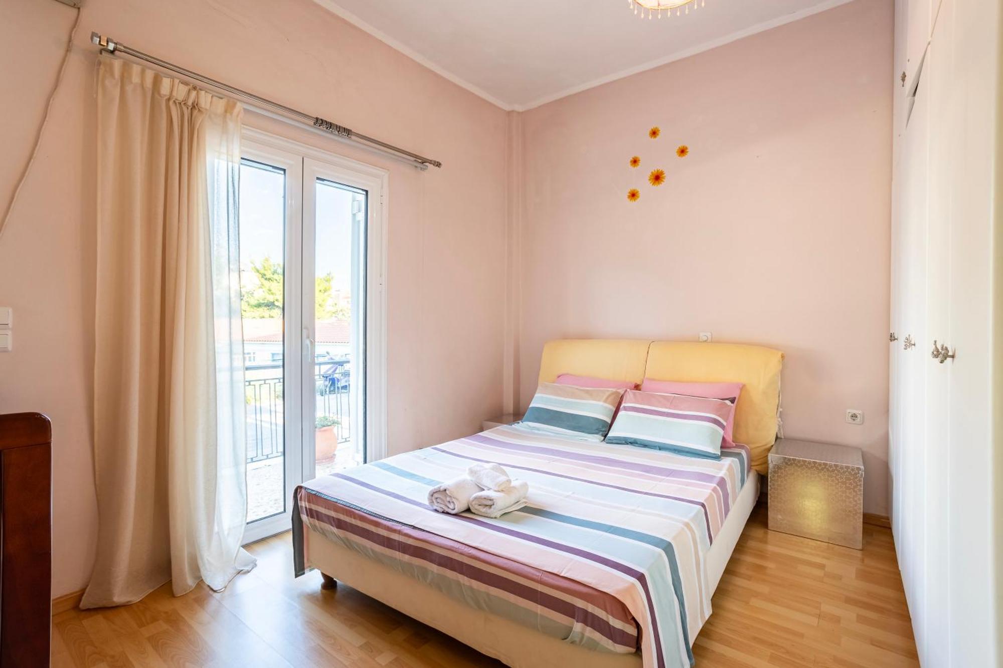 Kalamata'S Sunny Retreat Near The Historic Center エクステリア 写真