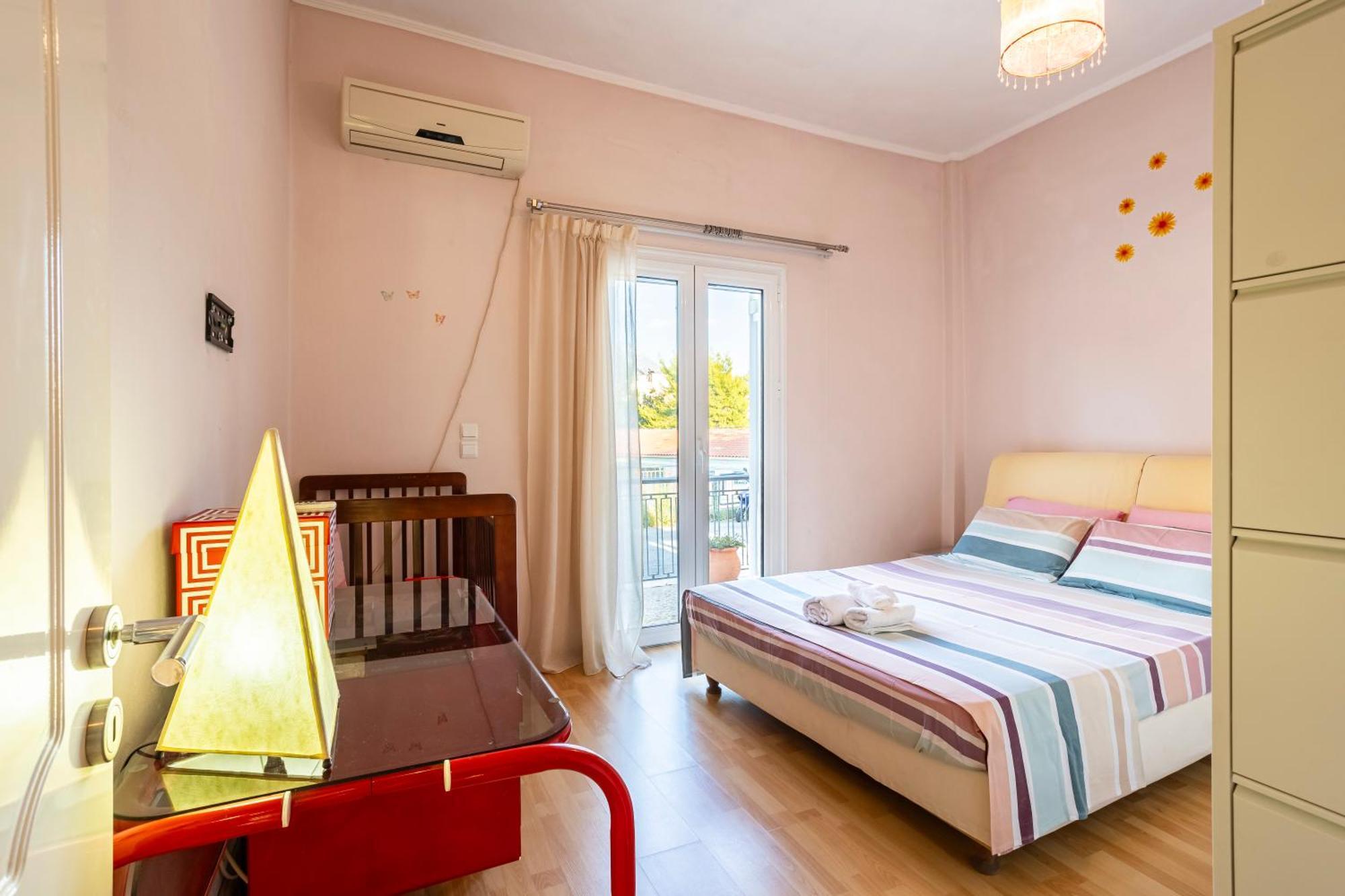 Kalamata'S Sunny Retreat Near The Historic Center エクステリア 写真